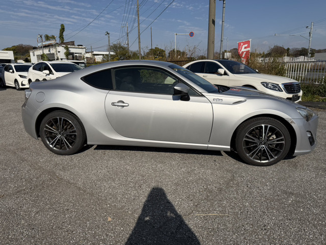 86 2.0 GT ナビ 社外マフラー 純正AW