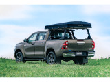 ハイラックス 2.4 Z ディーゼル 4WD ルーフトップテント、サイドオーニング