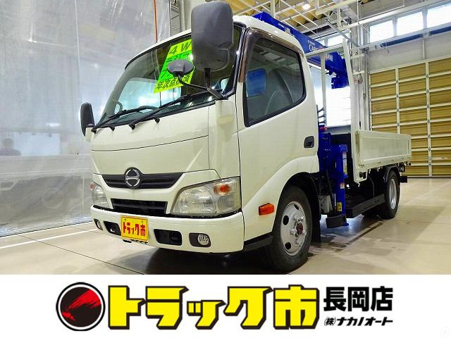 デュトロ4.0 セミロング 全低床 ハイルーフ ディーゼル 4WD2t タダノ4段クレーン付
