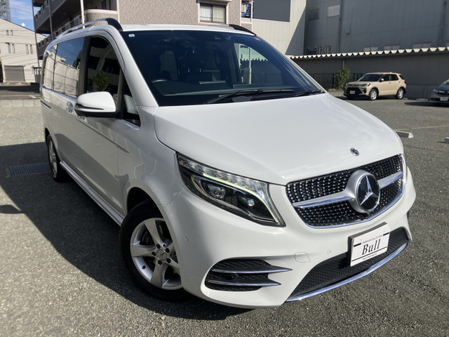 VクラスV220d アバンギャルド AMGライン