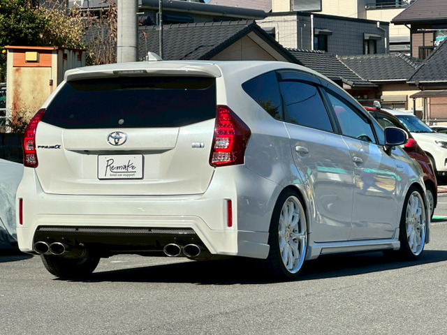 お買い得セット売り☆プリウスα‬ 新品&新品同様☆６点セット！！！！！ トヨタ プリウスα 1.8 S ツーリングセレクション の中古車詳細 (66,300