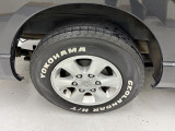 【展示車両について】 低価格を実現するため、微細な傷などは修理せずに展示している場合がございます。できるだけご説明させて頂くようにしておりますが、ご不安な方はスタッフまでお尋ねください。