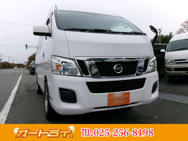 NV350キャラバン2.5 DX スーパーロング ハイルーフ ディーゼル 4WD10人乗り4WDリフト付Rヒータクーラー