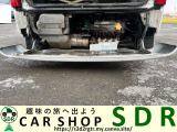 エンジン後部にあり、スーパーチャージャー搭載でパワフルです。