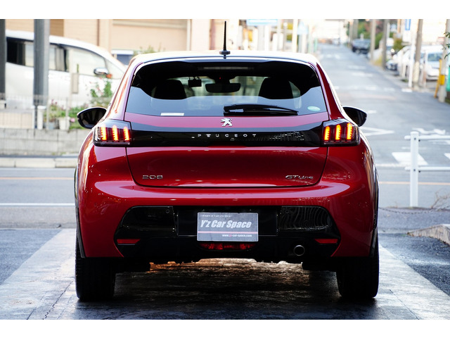 プジョー 208