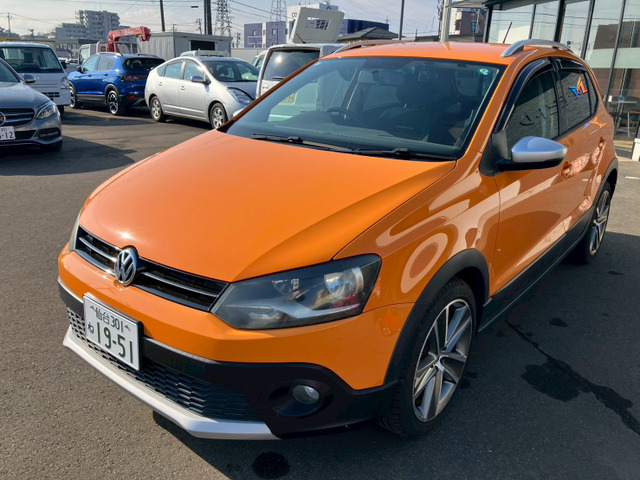 クロスポロ 1.2 社外ナビ・TV・ETC・ドラレコ付き