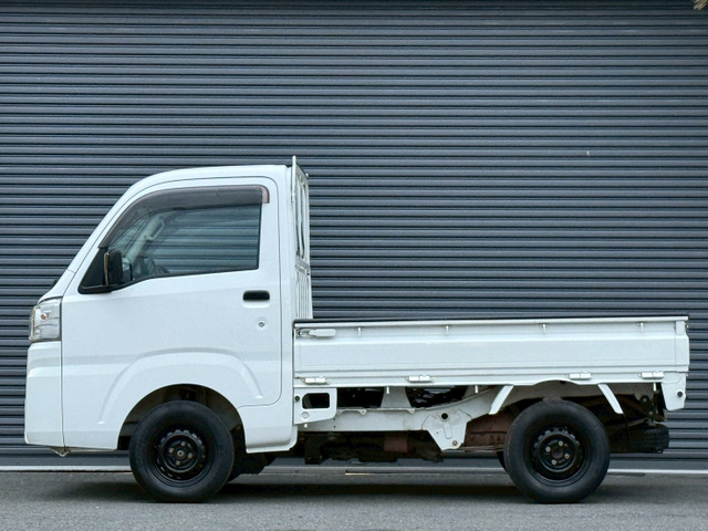 ダイハツ ハイゼットトラック スタンダード 4WD 車検2年付き!! の中古