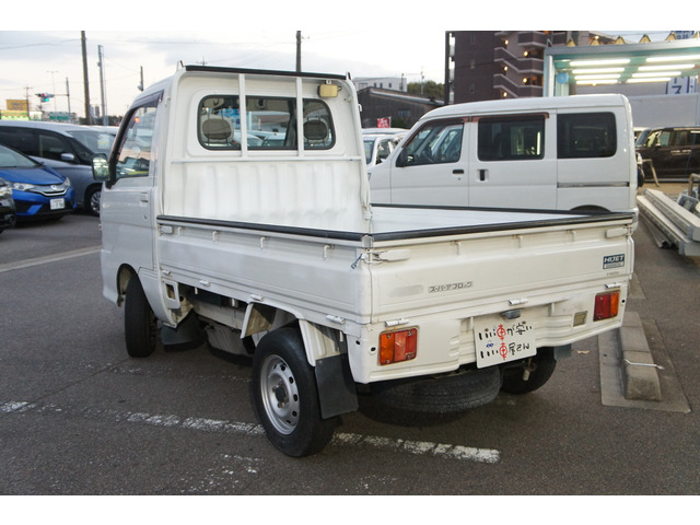 ダイハツ ハイゼットトラック エクストラ 4WD 禁煙☆MT☆スピーカー有