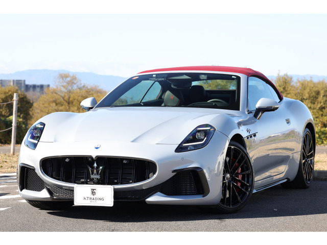 グランカブリオ3.0 トロフェオ 4WD新車保証/OP多数