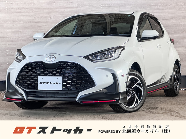 ヤリス1.5 ハイブリッド Z E-Four 4WDTRDエアロ 寒冷地仕様 純正ナビTV