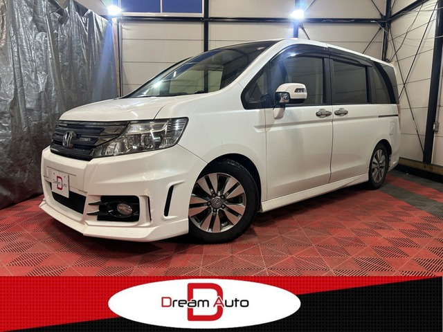 ステップワゴン2.0 スパーダ Z 4WDキーレス 両側パワスラ 社外エアロ