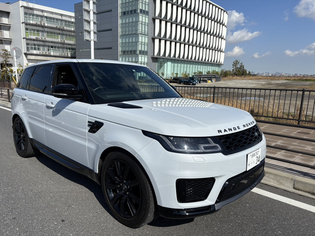 レンジローバースポーツHSE ダイナミック (ディーゼル 300PS) 4WDパノラマルーフ