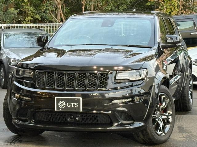 グランドチェロキーSRT8 6.4 4WD右ハンドル ブラックハーフレザー