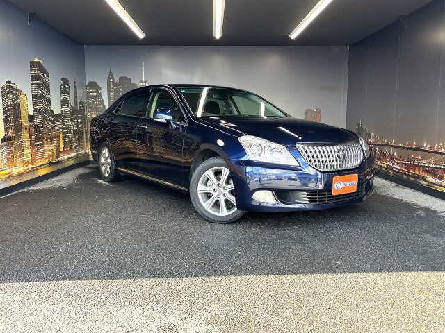 クラウンマジェスタ 4.3 i-Four 4WD 後期型