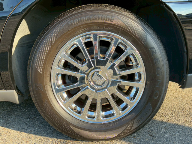 キャデラック ドゥビル DHS の中古車詳細 (86,000km, ブラック, 愛知県