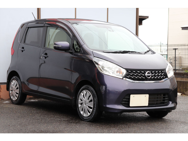 デイズX Vセレクション+SafetyII 4WD修復歴無し 車検2年付き!!