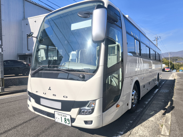 エアロエース  12列 62名定員 12月納車できます