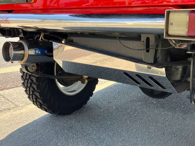 スズキ ジムニー ランドベンチャー 4WD リフトアップ 社外マフラー