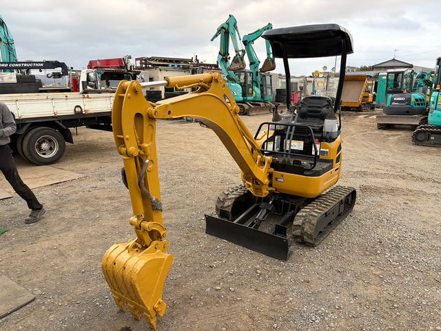 CAT ミニショベル 宮城発 CATミニショベル 017CR