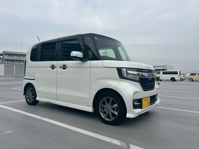 N-BOXカスタム G L ターボ ホンダセンシング 距離5.5㎞以下