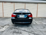 3シリーズセダン 320i 