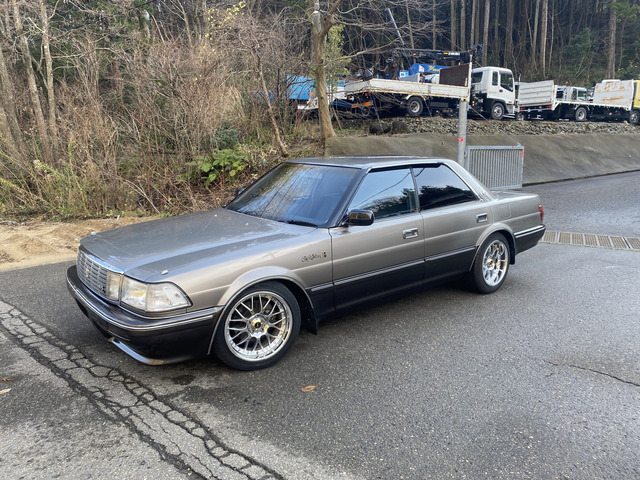 クラウン 4.0 ロイヤルサルーンG 