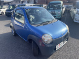 3ヶ月・3000kmの無料保証付きです。エンジン、ミッション等の修理の際に金額が大きくなりがちな箇所も無料修理で安心です。最大3年までの有料保証も取り扱っております。