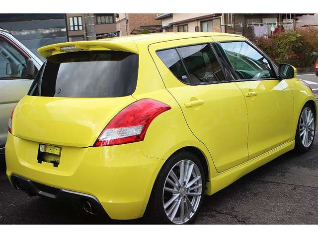 スズキ スイフト 1.6 スポーツ ディスチャージヘッドランプ装着車 の
