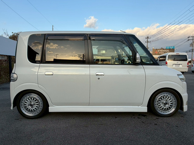 ダイハツ タントカスタム VSターボ の中古車詳細 (104,000km, パール