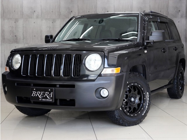 パトリオットスポーツ 4WDBRERAオリジナルカスタム 社外ナビ