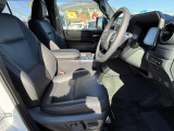 ランドクルーザー250 2.7 VX 4WD ヒーター付レザーパワーシート ETC