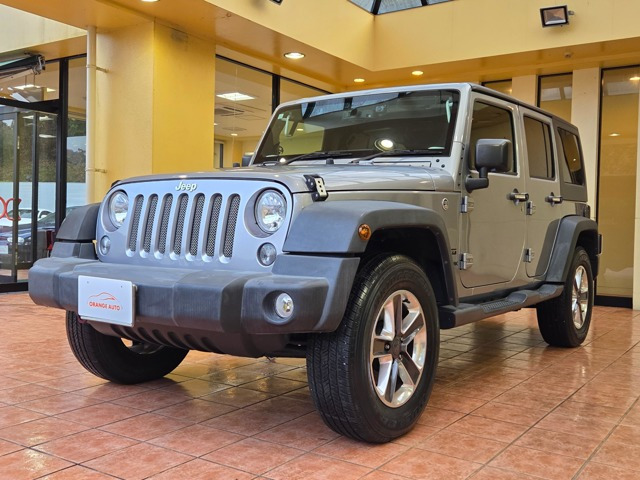 ラングラーアンリミテッド スポーツ 4WD自社下取り車両