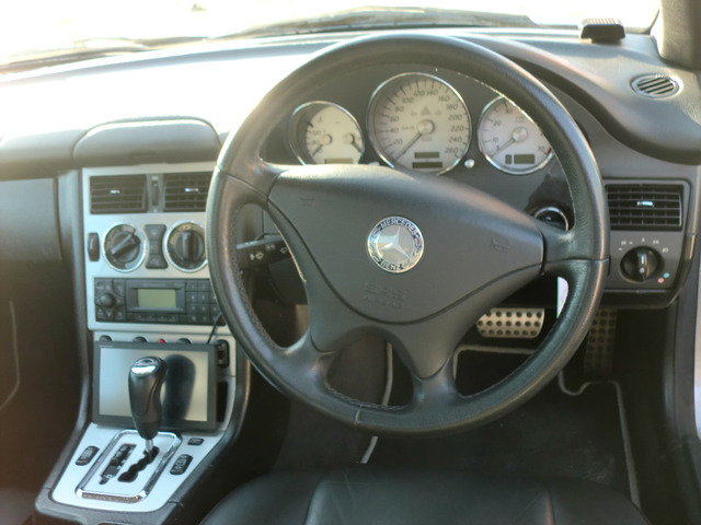 メルセデス・ベンツ SLKクラス SLK230 コンプレッサー の中古車詳細
