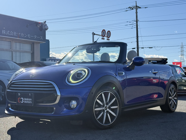 ミニコンバーチブルヒーター付レザーシート バックカメラ