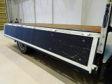 荷台内寸:312&times;161&times;38 三方開 床鉄板張り アオリ三方上部プロテクター付