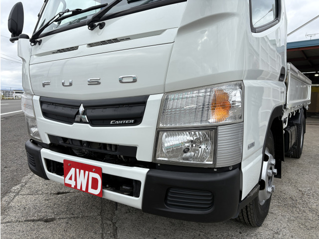 三菱ふそう キャンター 1.5t平ボディ 4WD の中古車詳細 (35,000km 