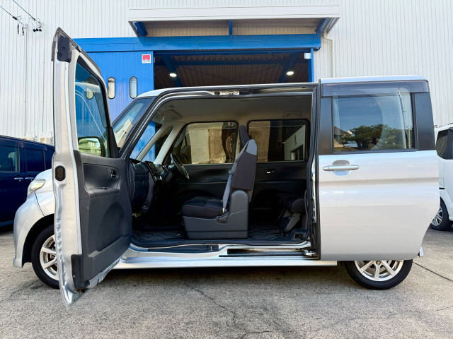 ダイハツ タントカスタム X 車検整備2年付 禁煙車 電動スライドドア の