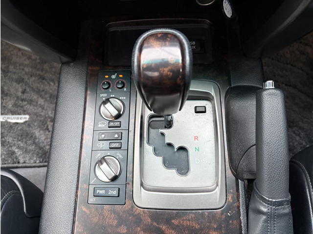 トヨタ ランドクルーザー200 4.6 ZX 60th ブラックレザーセレクション