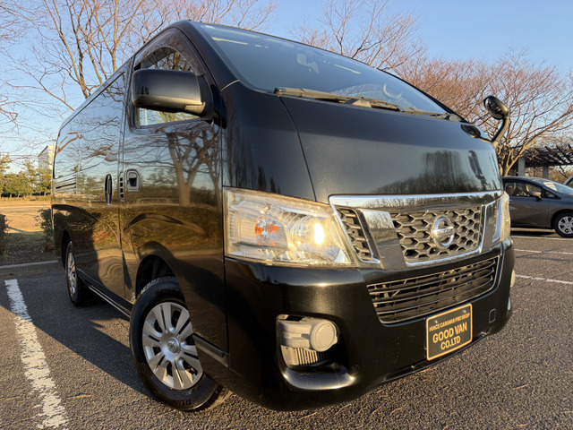 日産 NV350キャラバン 2.5 DX ロング ディーゼル 4WD 5ドア 6人乗り W
