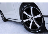 ESSEX18インチ 225/50R18 ヨコハマPARADAホワイトレター 車検対応アルミセットです☆