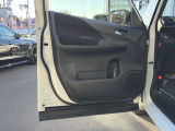 【助手席ドア】