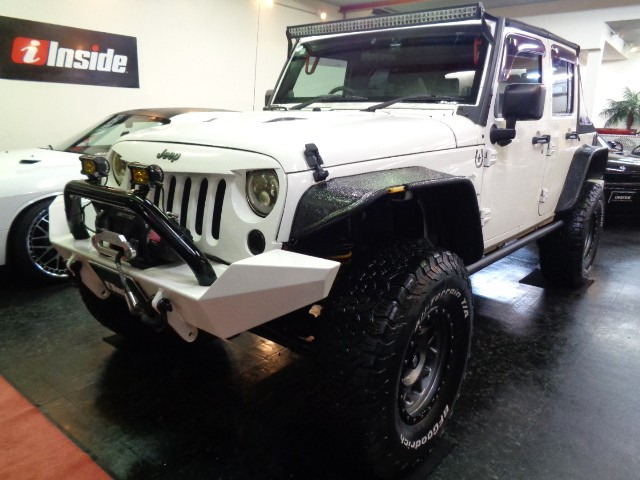 ラングラーアンリミテッド スポーツ 4WD3.8V6エンジンパートタイム4WD