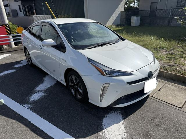 プリウス1.8 S ツーリングセレクションナビテレビ★黒革シートヒーター★Bカメラ