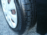 タイヤの目まだまだ残っています☆