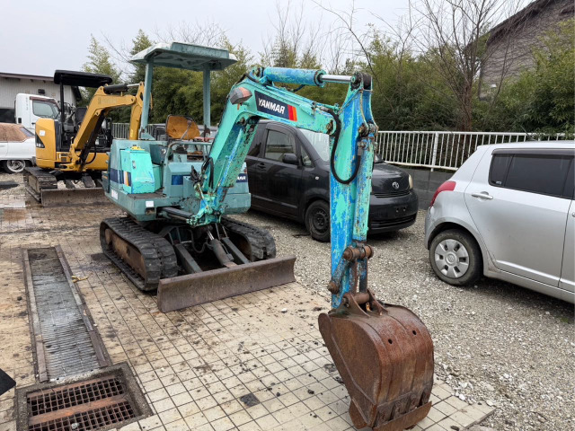 ヤンマー ミニショベル ★B22★ 2570h