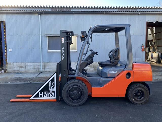 その他 トヨタL&F エンジンフォークリフト 17777 の中古車詳細 (走行