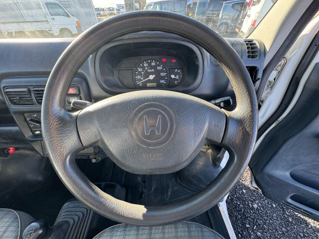ホンダ アクティトラック 4WD☆エアバック☆5MT☆検2年付♪♪ の中古車