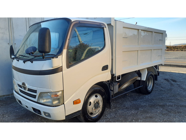 デュトロ  3t 深ダンプ 6速MT 1年車検付