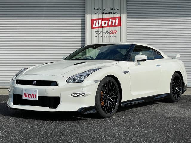 GT-R3.8 ピュアエディション 4WD