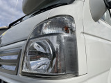 ヘッドライトはくもりもなくきれいな状態です